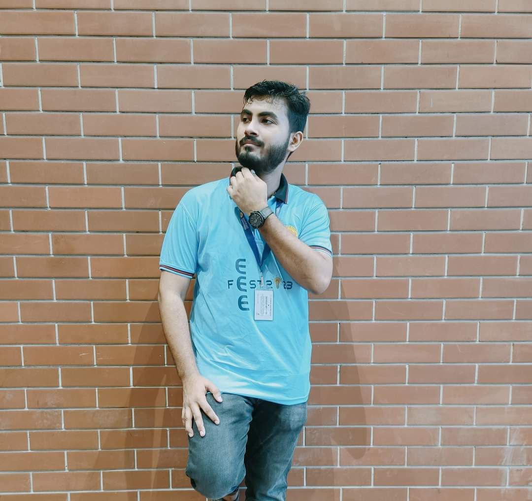 Ataullah Mesbah professional portrait